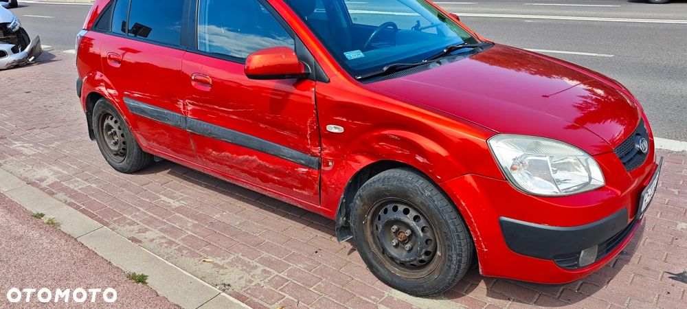 Kia Rio 1.4 EX - 5