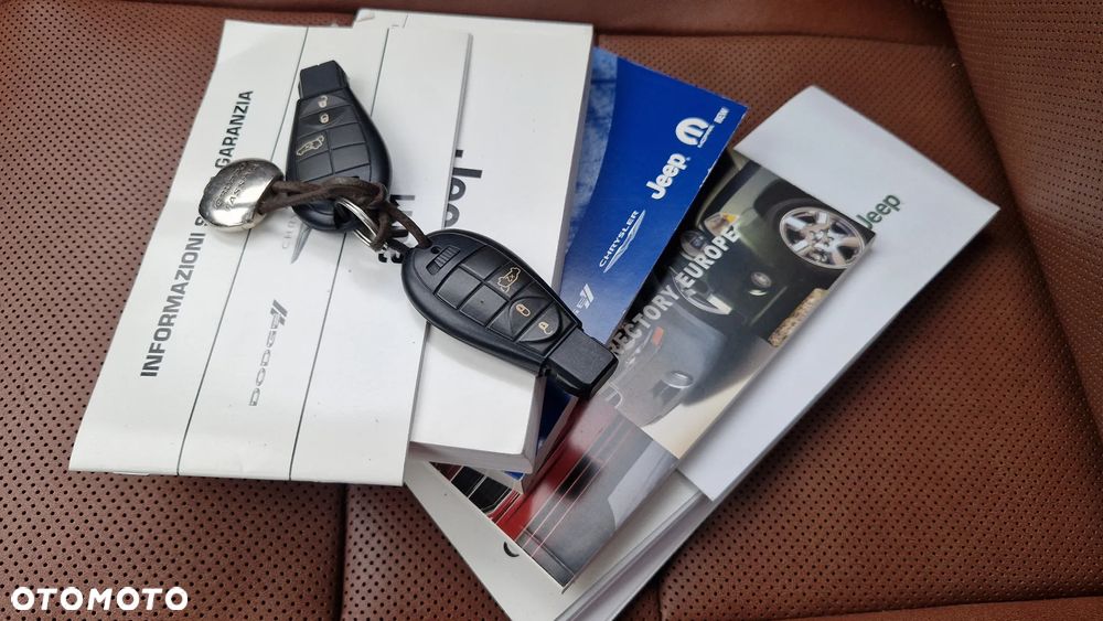 Jeep Grand Cherokee 3.6 V6 Limited - 32