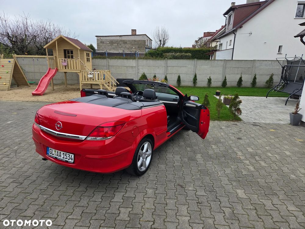 Opel Astra 1.8 Enjoy EU5 - 18