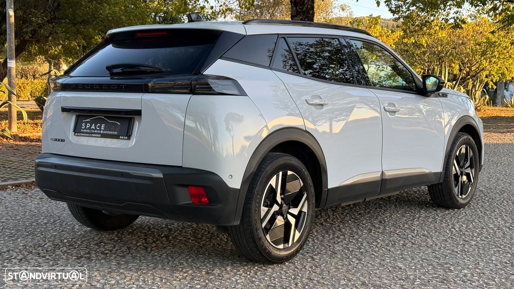 Peugeot 2008 - 10