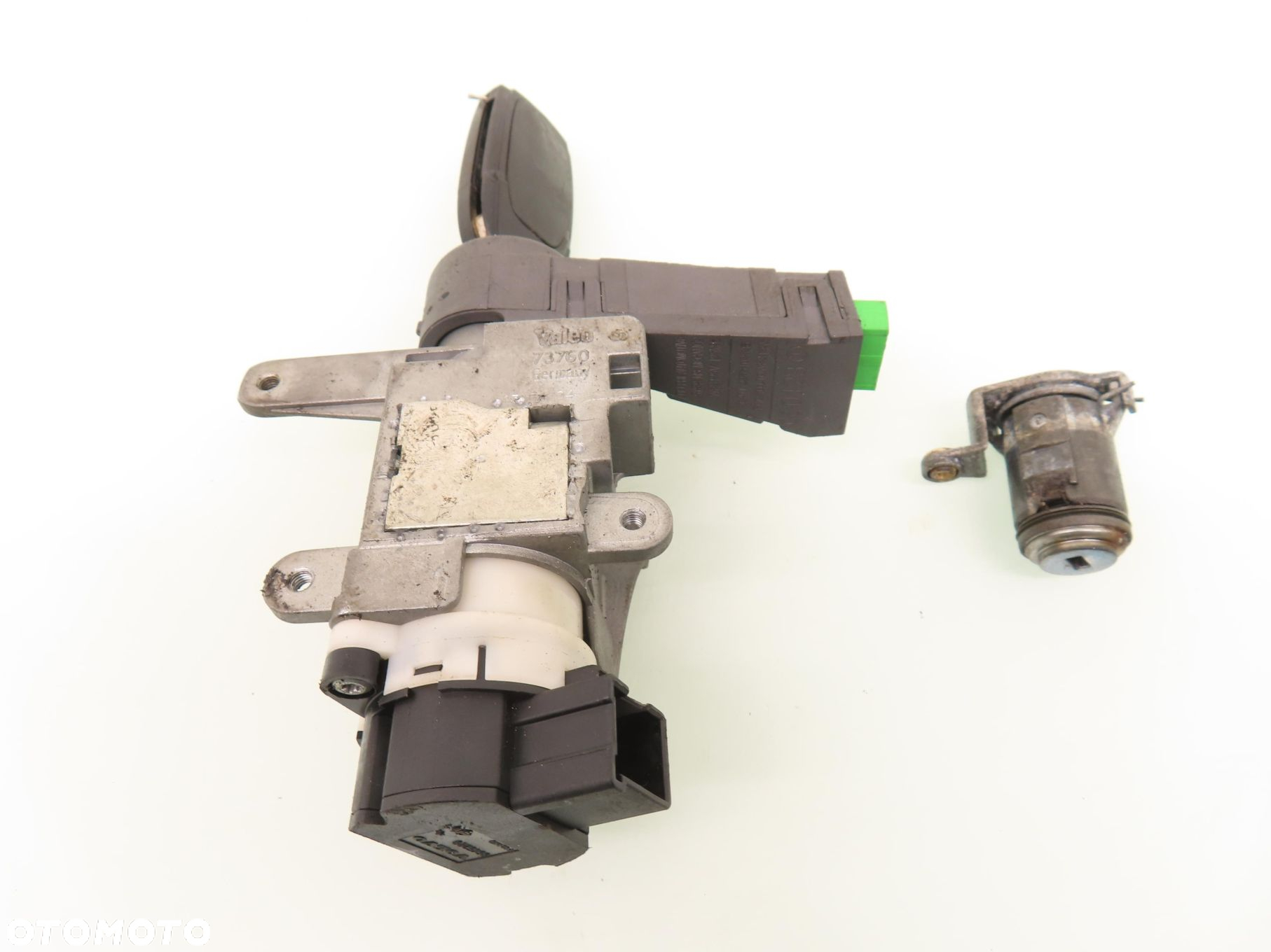 STACYJKA WKŁADKI VOLVO S60 I 8626324 73760 8673073 - 3