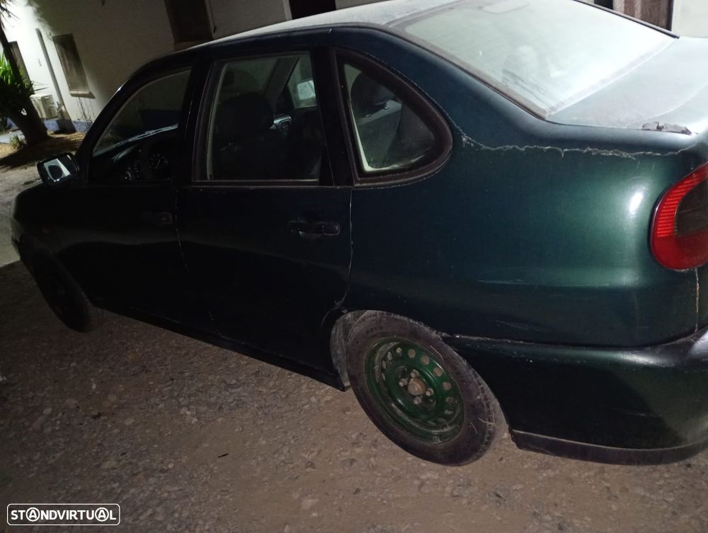 SEAT Cordoba - 10