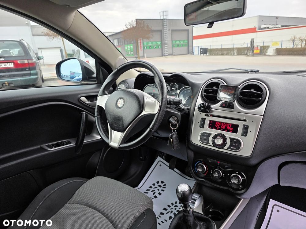 Alfa Romeo Mito 1.4 16V - 7