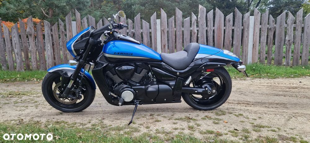 Suzuki Intruder - 5