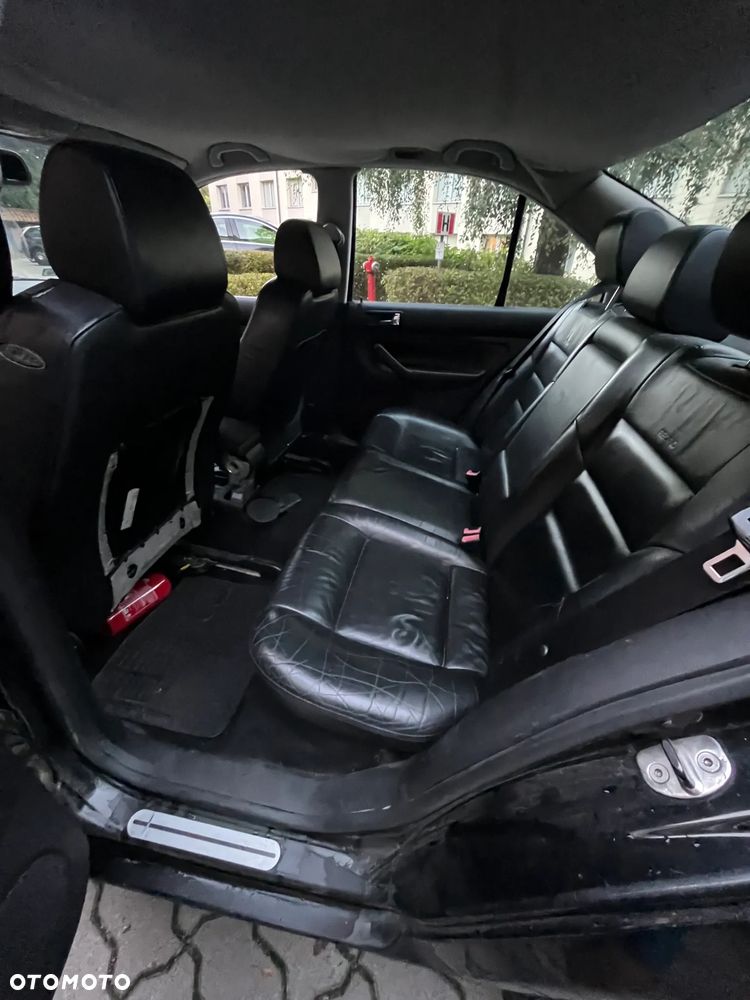 Volkswagen Bora 1.9 TDI Highline - 7