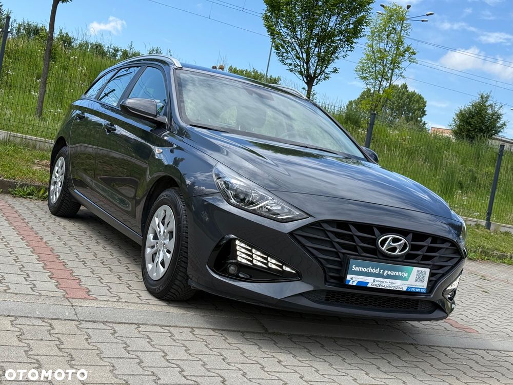 Hyundai i30 1.5 DPI Classic + - 35