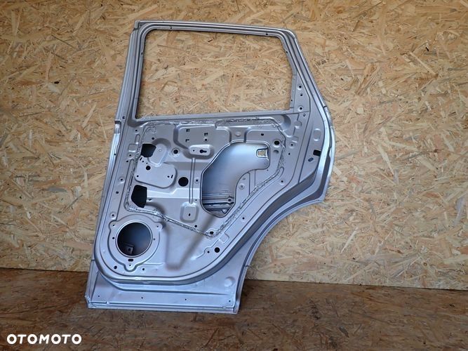 NISSAN QASHQAI I 07- drzwi prawe tylne tył - 13