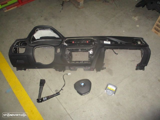 Kit Airbags 679133209  34526868253  065020578  725938803  34089354G BMW F31 2014 320D 163CV 5P CINZA PRETO - 1
