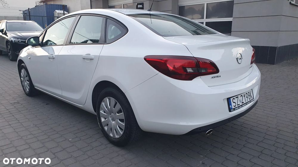 Opel Astra 1.4 T Energy EU6 - 4