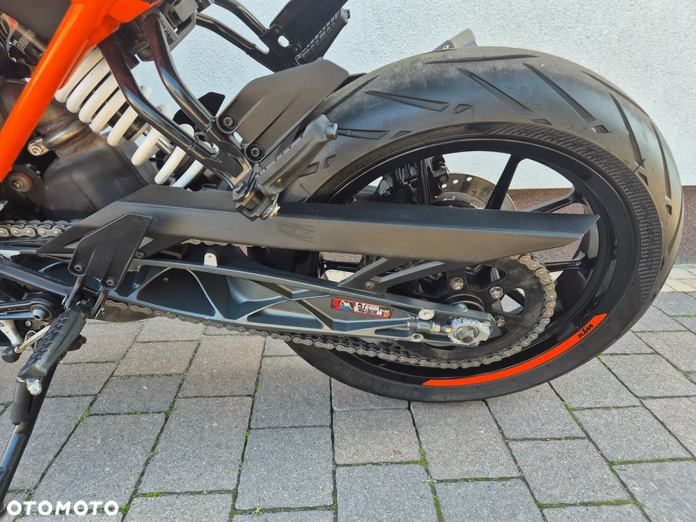 KTM Duke - 16