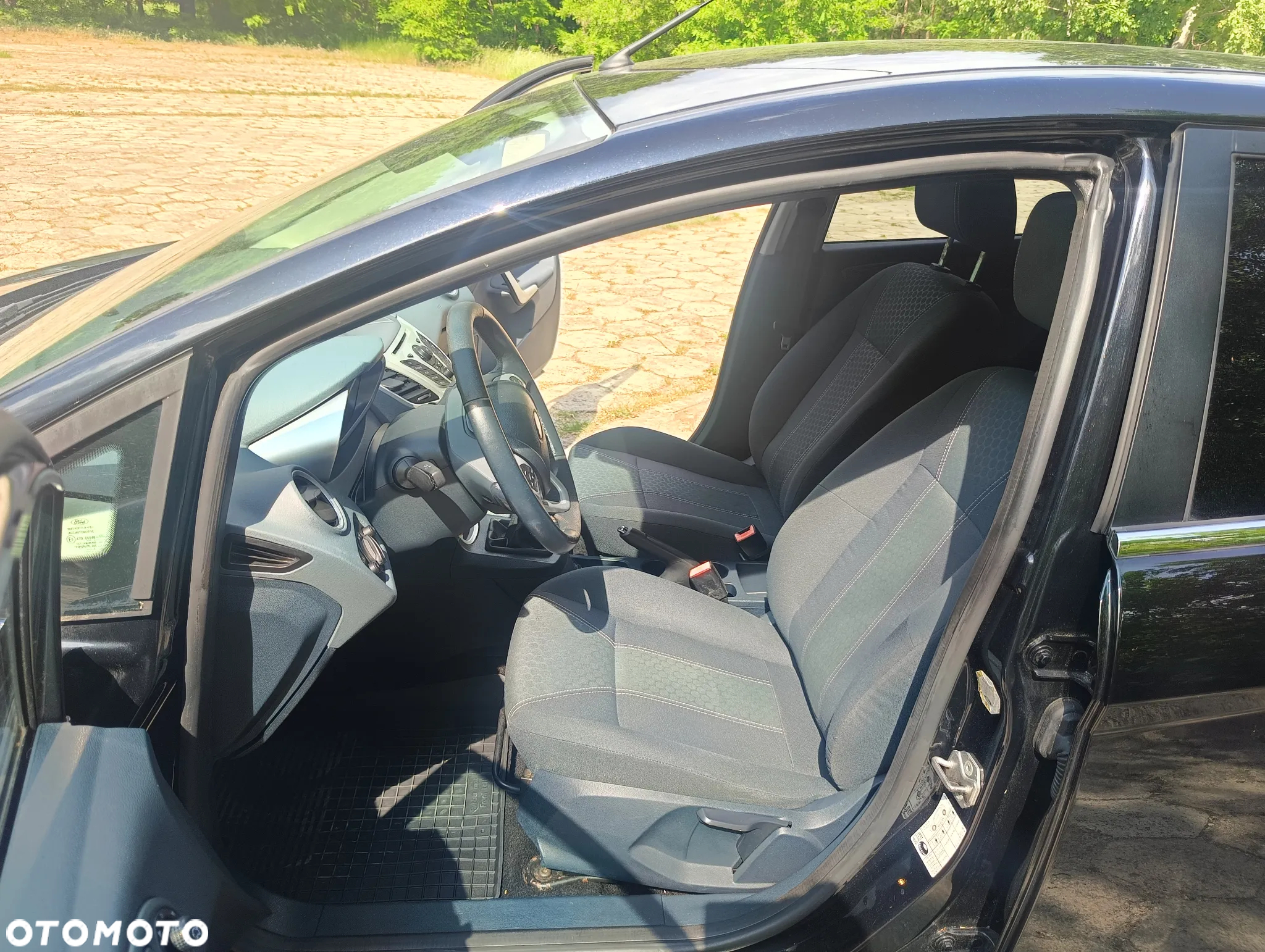 Ford Fiesta 1.4 TDCi Titanium - 29