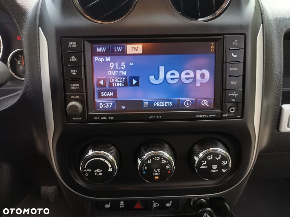 Jeep Compass - 22