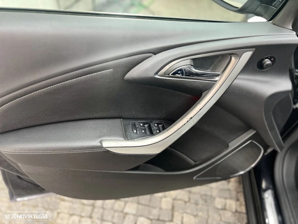 Opel Astra 1.7 CDTI Cosmo ecoFLEX - 12