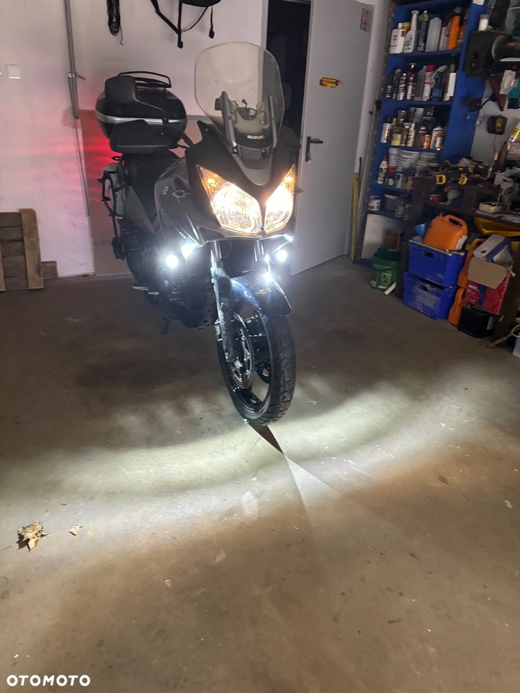 Suzuki V-STROM - 7