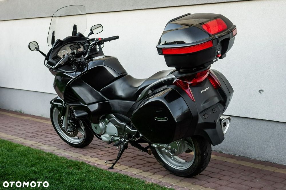 Honda NTV - 4