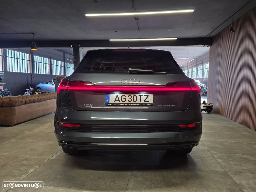Audi e-tron 55 quattro - 8