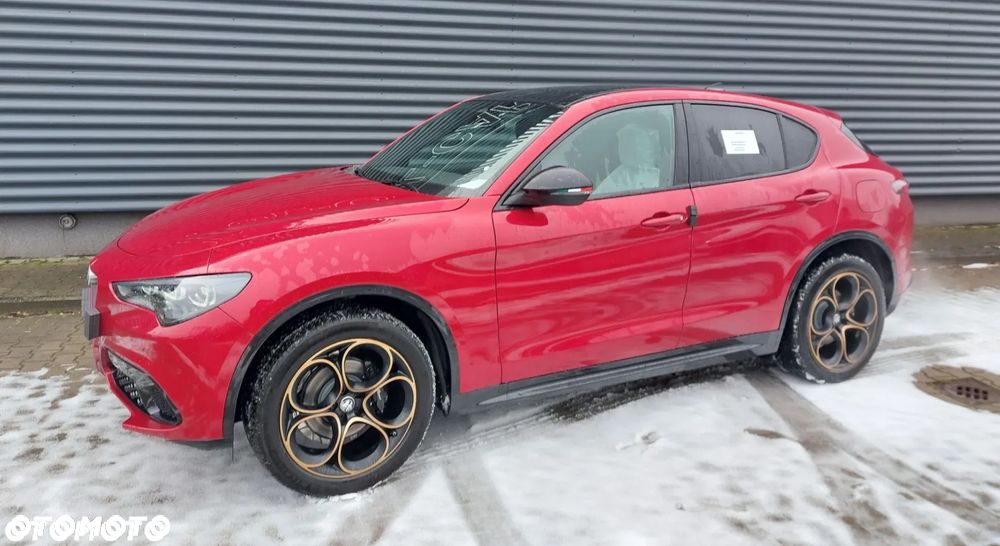 Alfa Romeo Stelvio 2.0 Turbo Intensa Q4 - 1