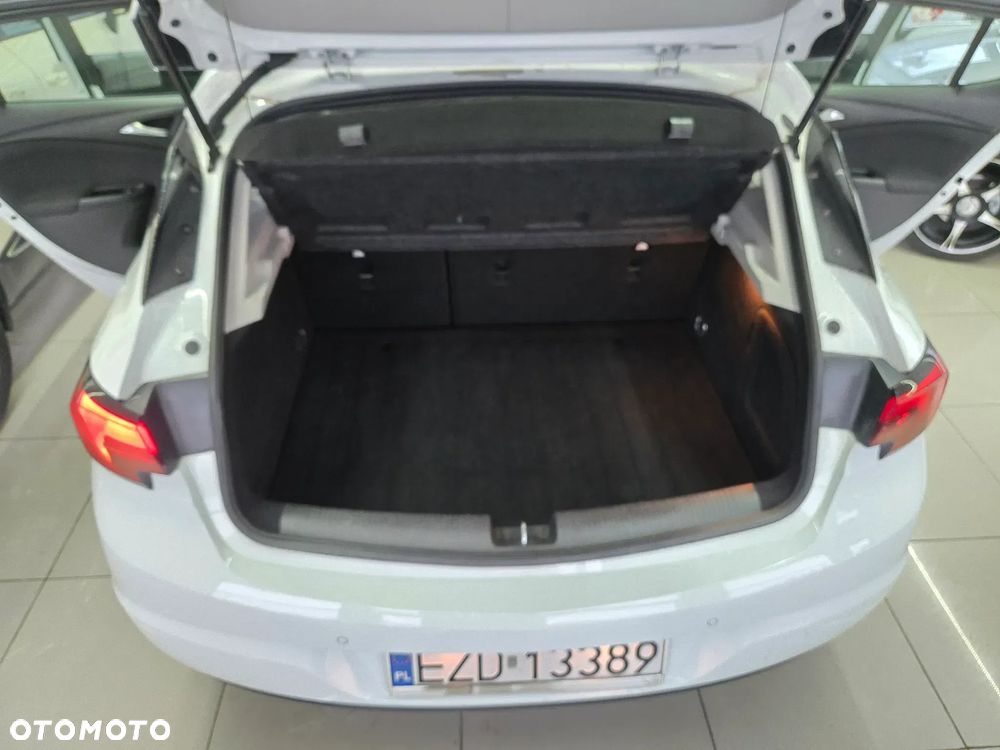 Opel Astra 1.6 CDTI Sport - 12