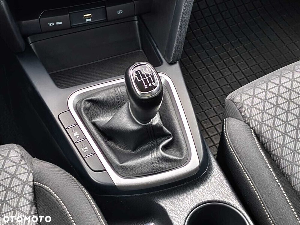 Kia Ceed 1.4 T-GDI L - 25
