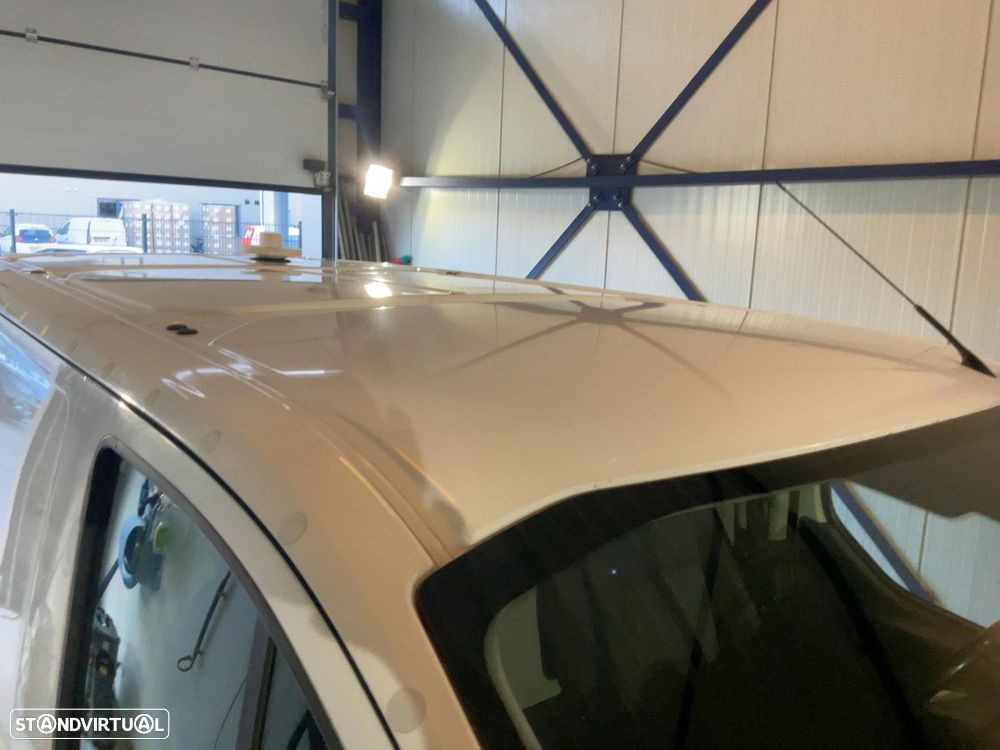 Ford Transit Custom 2.2 TDCI 270 L1 - 13