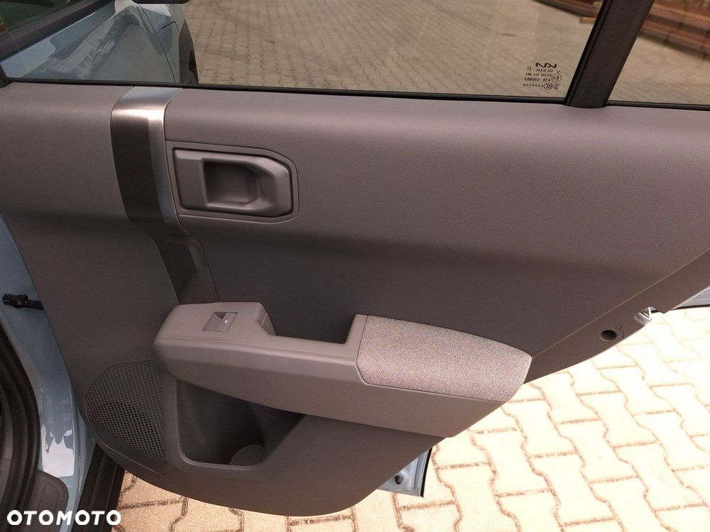 Kia EV3 81.4kWh Business Line - 28