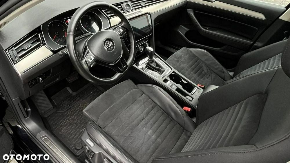 Volkswagen Passat - 15
