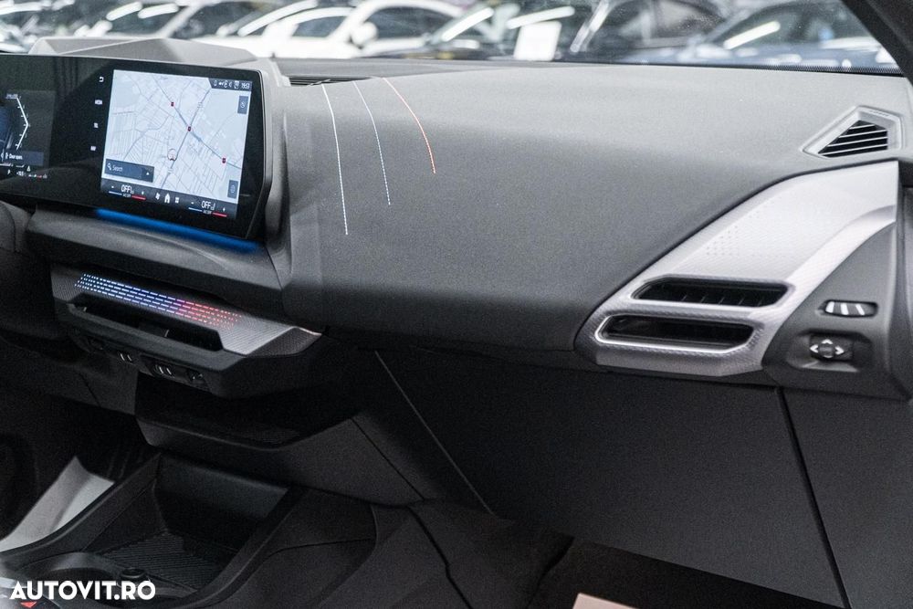 BMW Seria 1 120 AT MHEV - 34