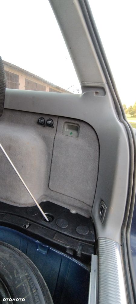 Volkswagen Passat 1.9 TDI - 33