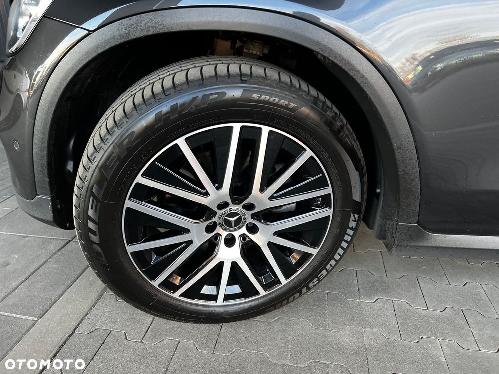 Mercedes-Benz GLC 200 d 4-Matic Business Edition - 4