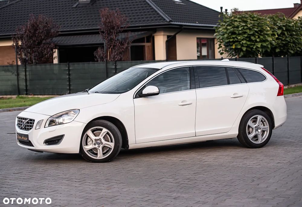 Volvo V60 D3 Geartronic Summum - 7