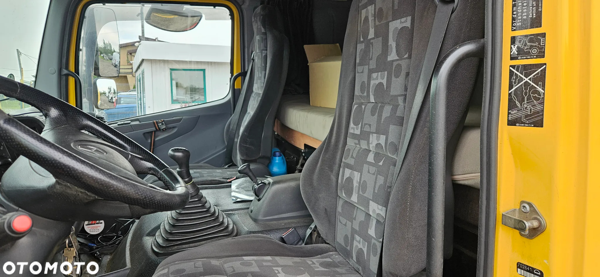 Mercedes-Benz ATEGO - 13