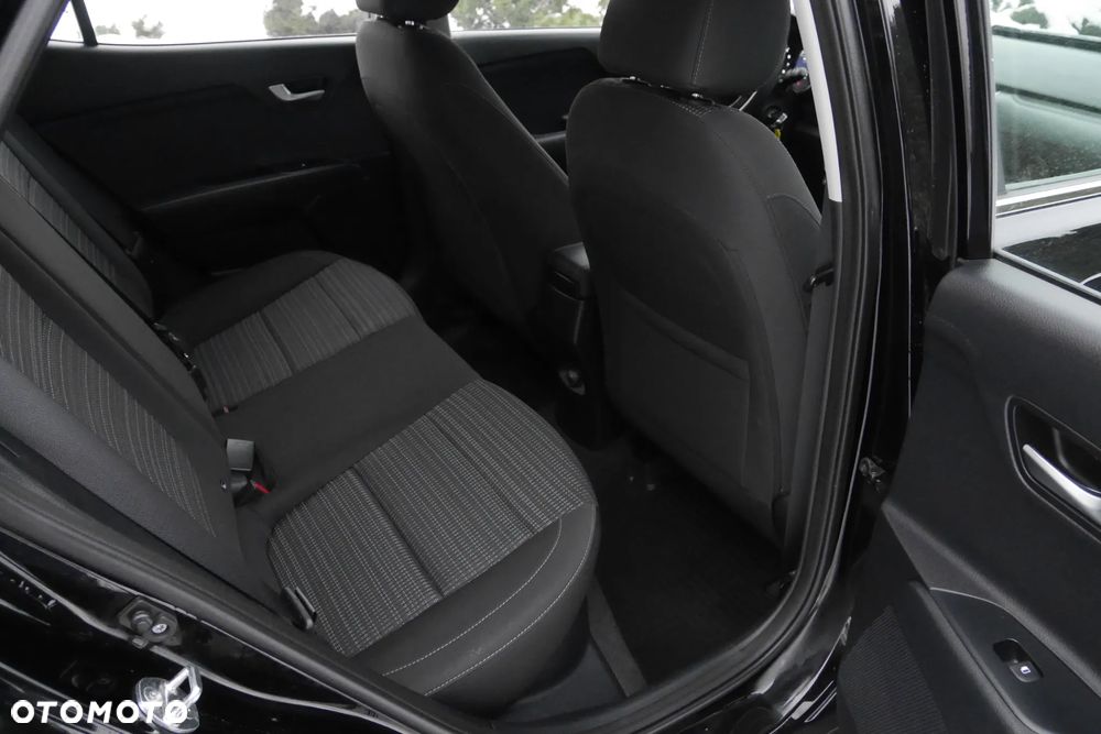 Kia Stonic - 16