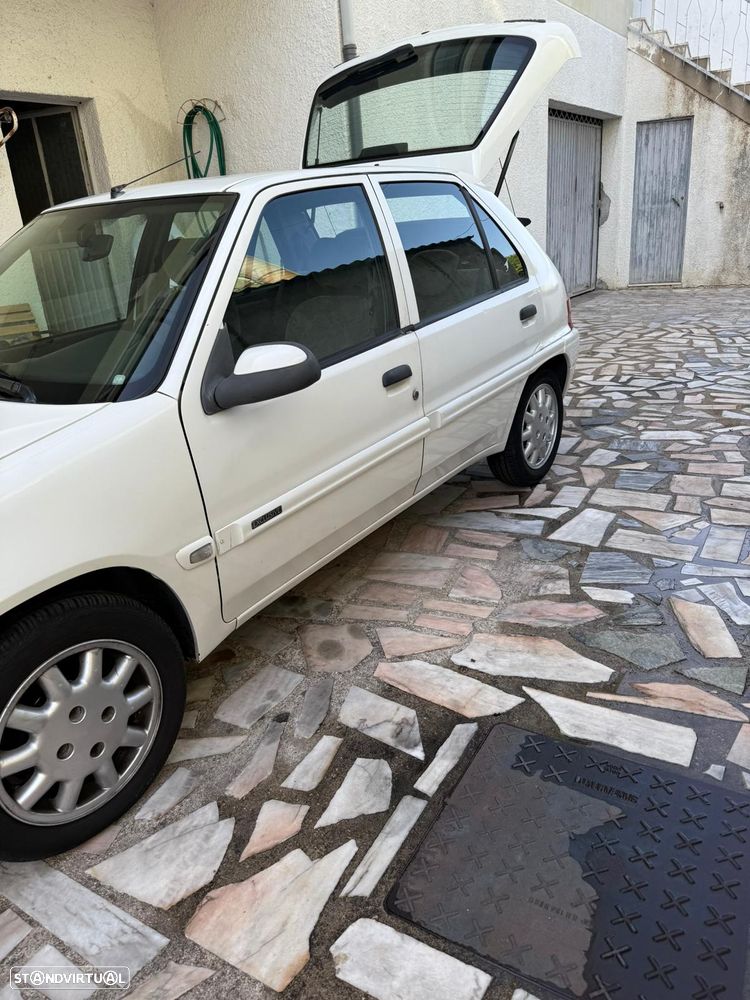 Citroën Saxo 1.5 D Exclusive - 4