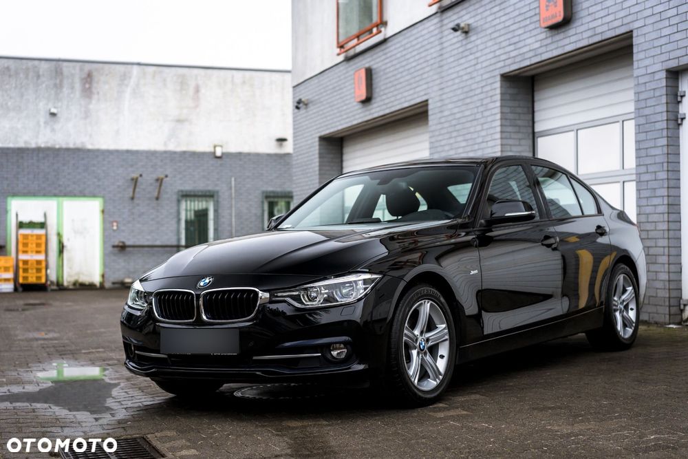 BMW Seria 3 318i Advantage - 21