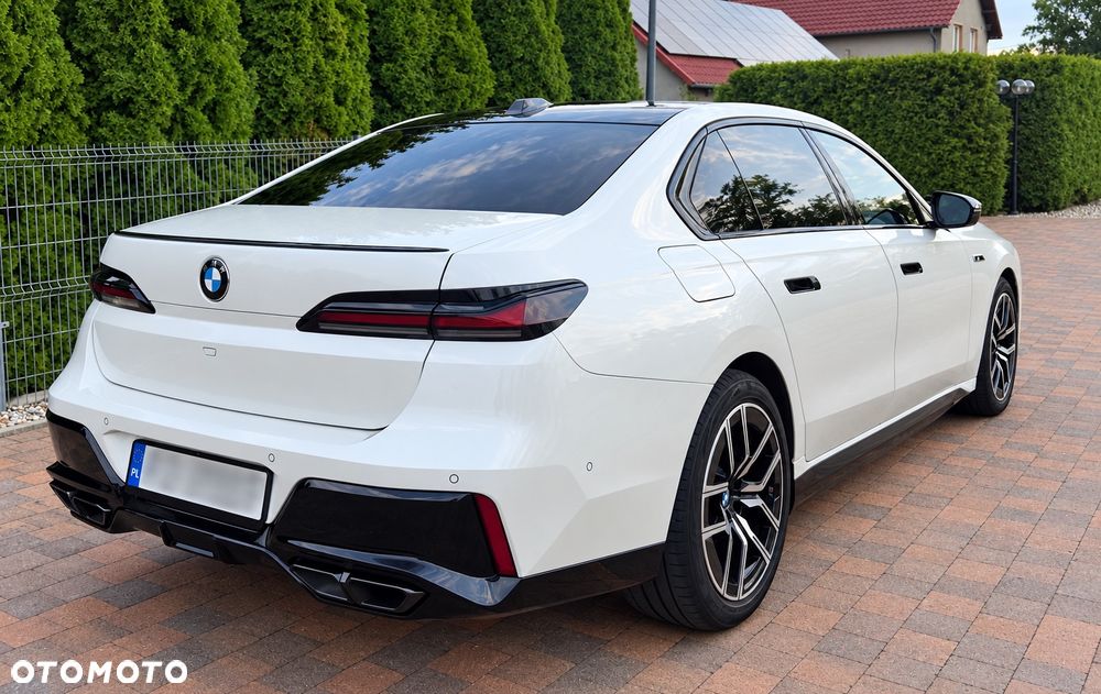 BMW Seria 7 - 4