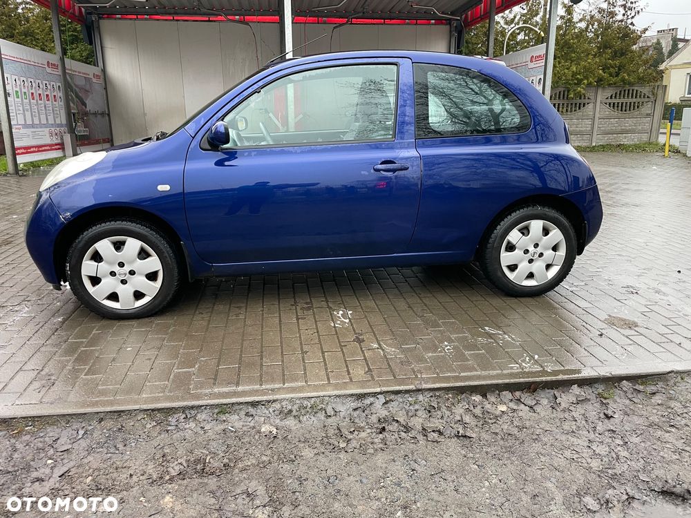 Nissan Micra - 1