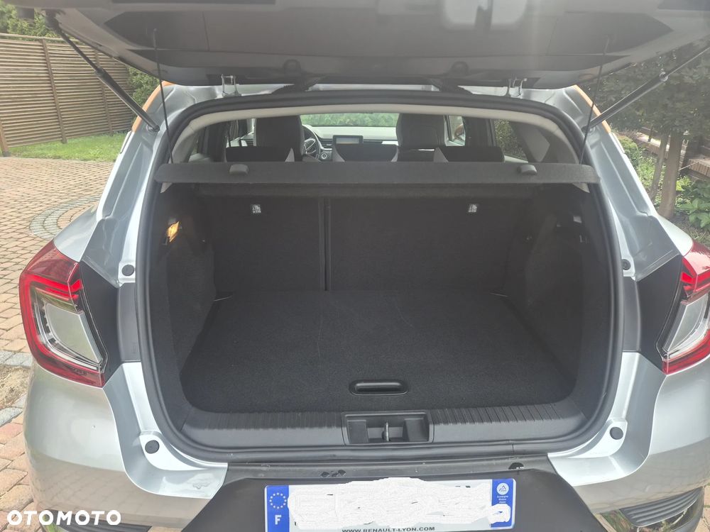 Renault Captur TCe Mild Hybrid 140 GPF TECHNO - 10