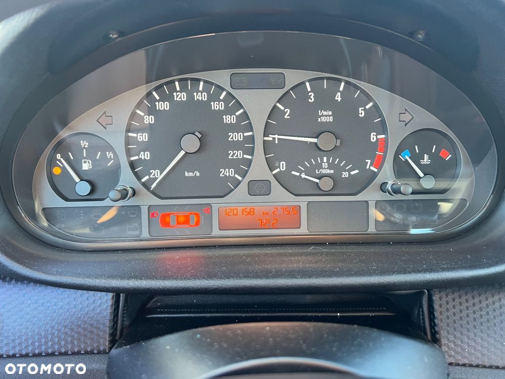 BMW Seria 3 316ti Edition Lifestyle - 12