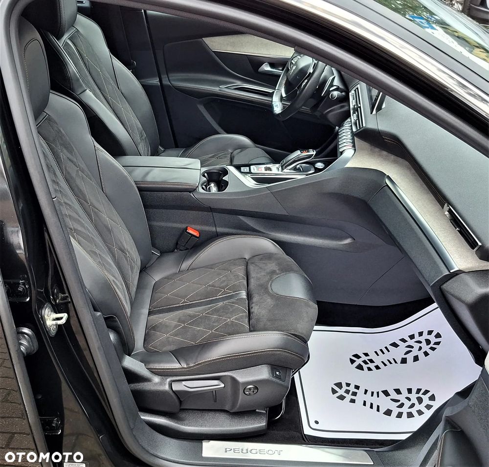 Peugeot 5008 BlueHDi 180 EAT6 GT - 24