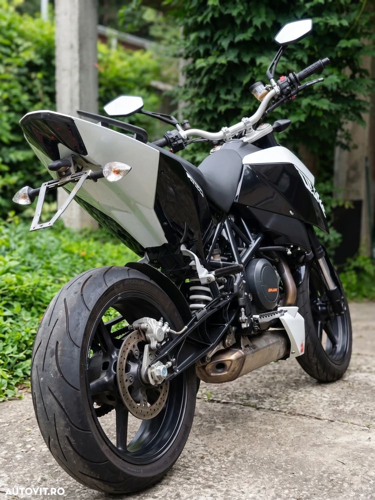 KTM 690 Duke - 7