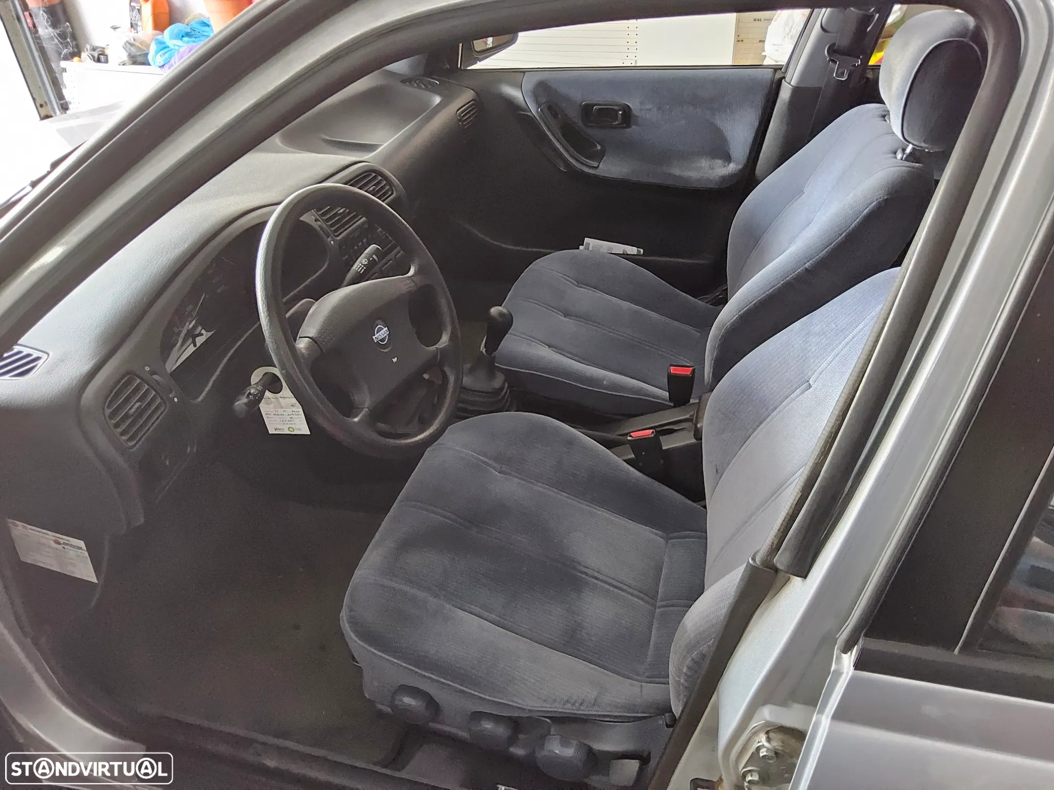 Nissan Sunny Sedan 1.4 SLX - 3