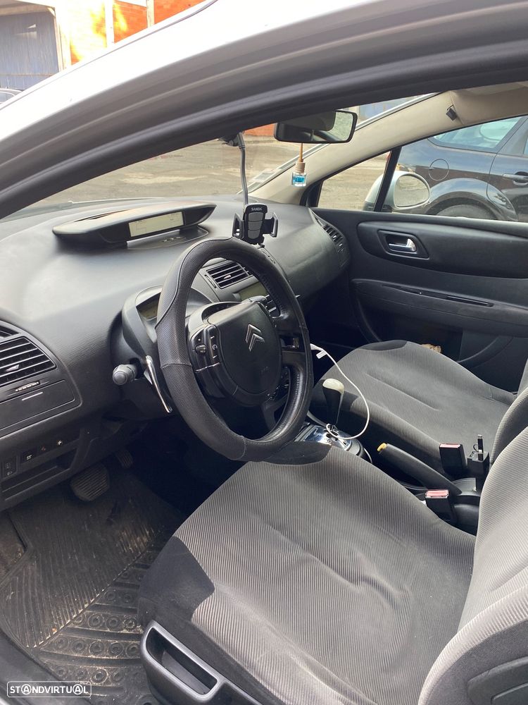Citroën C4 - 8