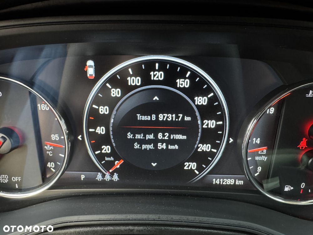 Opel Insignia - 23