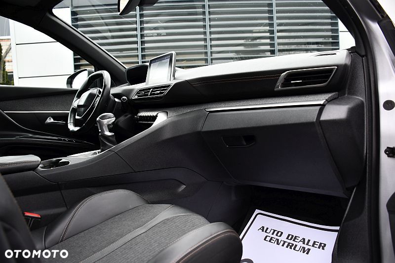 Peugeot 5008 2.0 HDi Allure 7os - 6