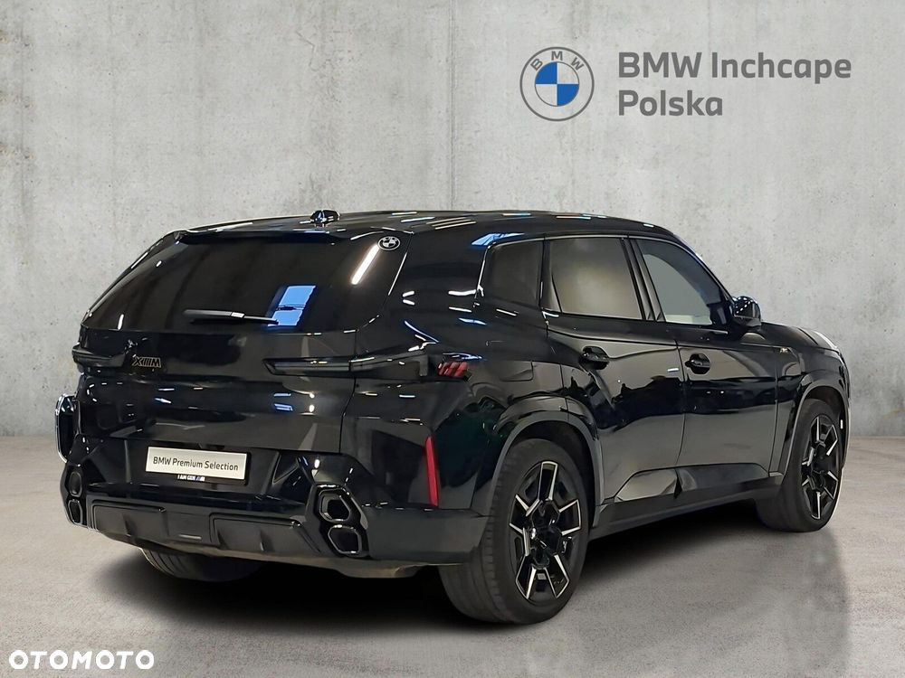 BMW XM - 5