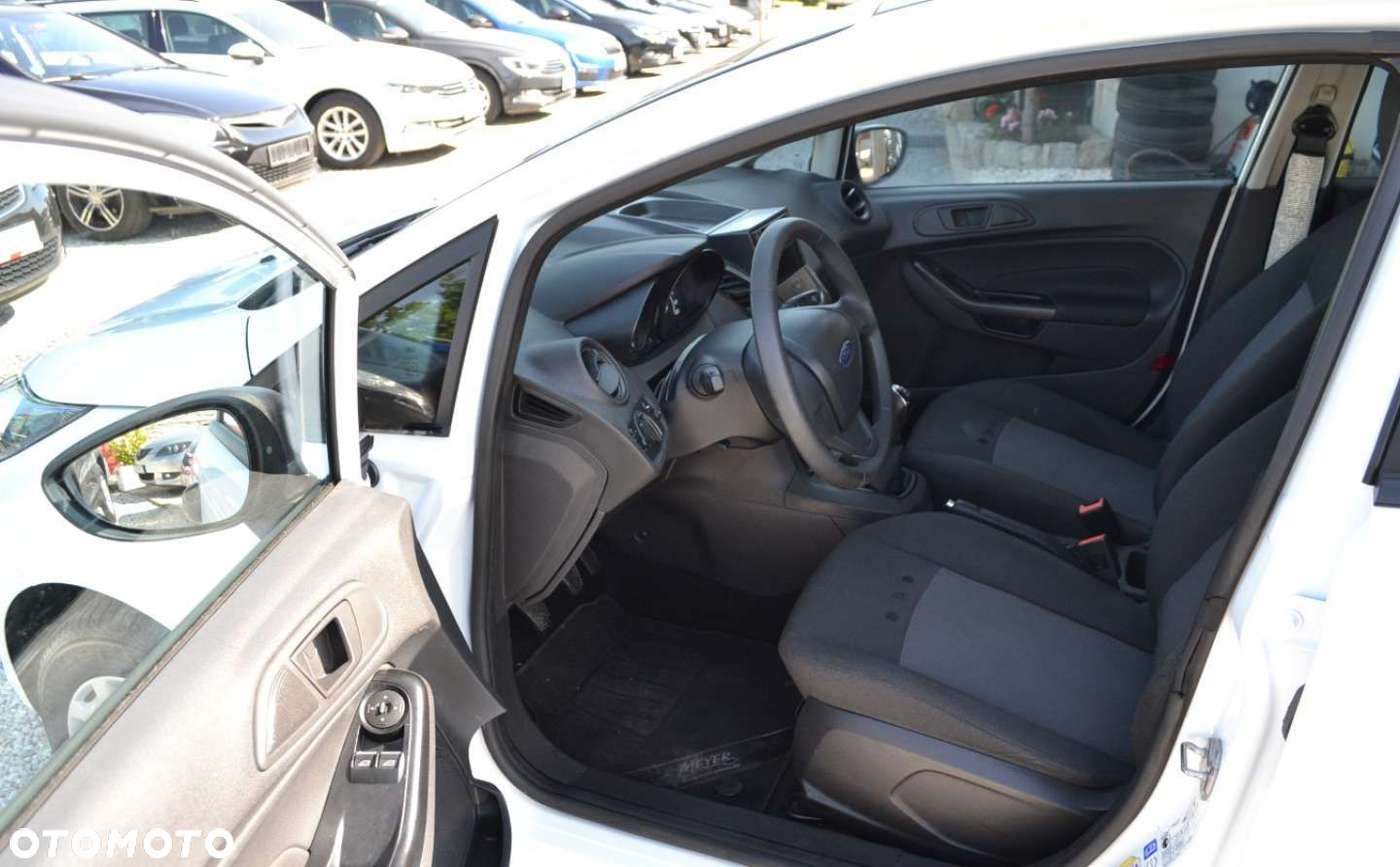 Ford Fiesta - 6