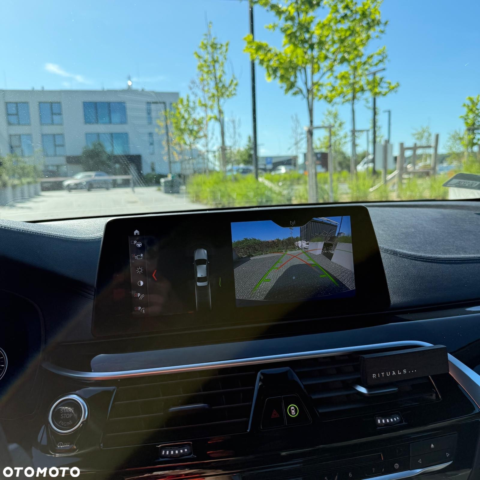 BMW Seria 5 540i xDrive Luxury Line - 16
