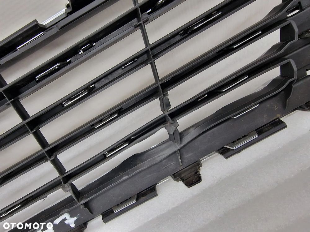 FORD FOCUS MK3 LIFT 14- ATRAPA PRZEDNIA PRZÓD / GRILL , NR F1EB-8C436-A , NR AUKCJI K347 - 20