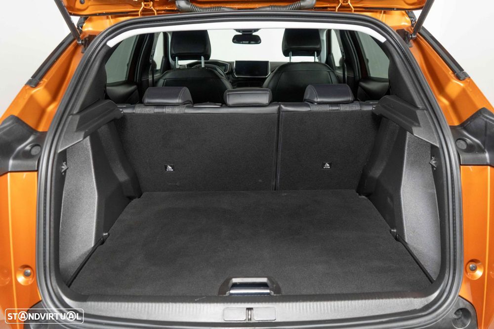 Peugeot e-2008 50 kWh Allure Pack - 14