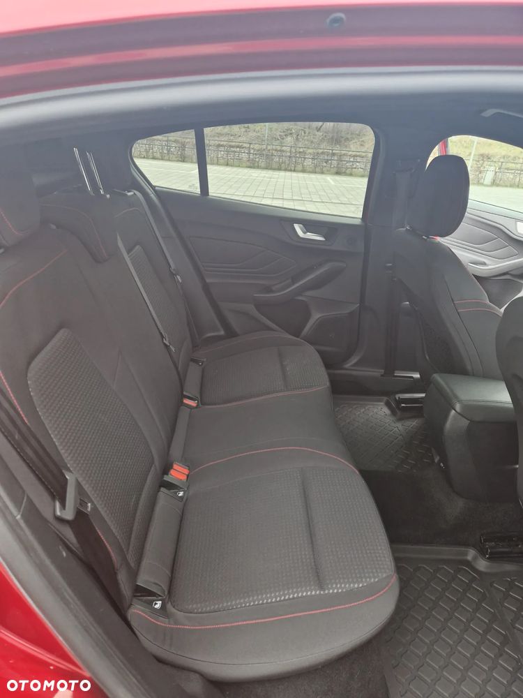 Ford Focus 1.0 EcoBoost Titanium ASS - 7